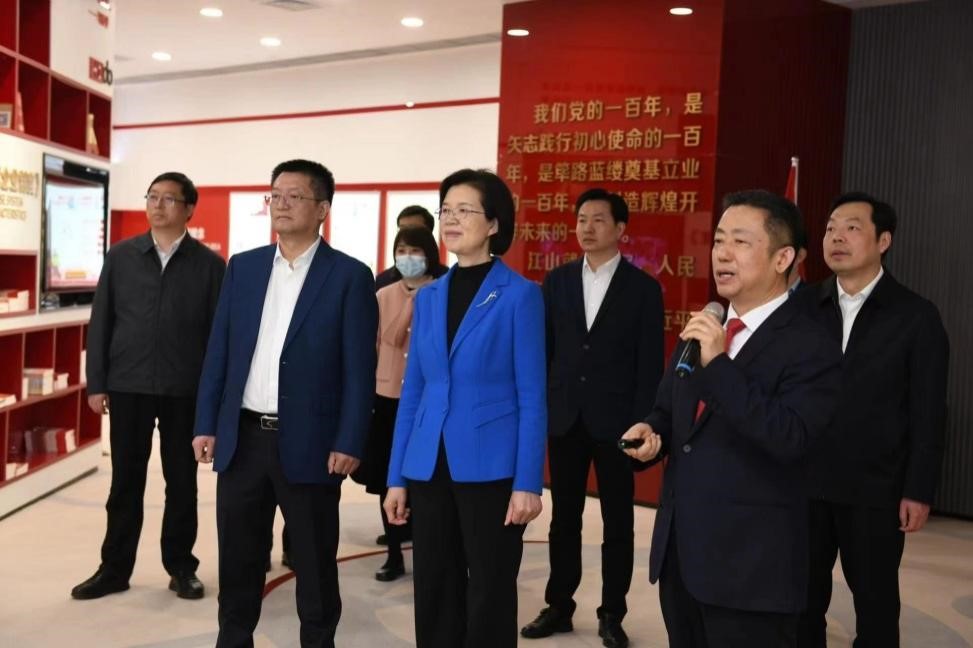 江蘇省委常委、組織部部長(cháng)沈瑩調研紅豆1